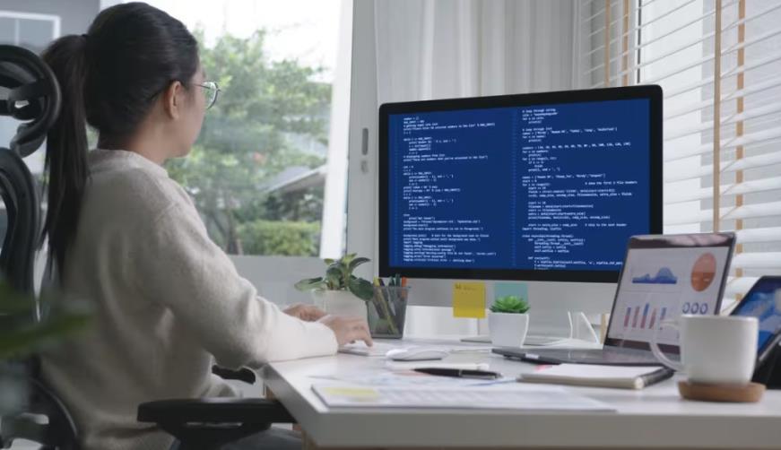 金凤区企业数字化解决方案：机器学习赋能商业模式升级的核心路径